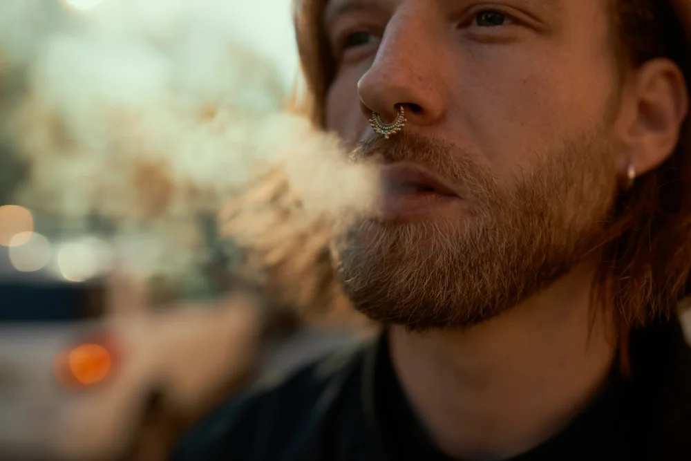 Lee más sobre el artículo Cannabis: efectos a largo plazo y riesgos del consumo frecuente